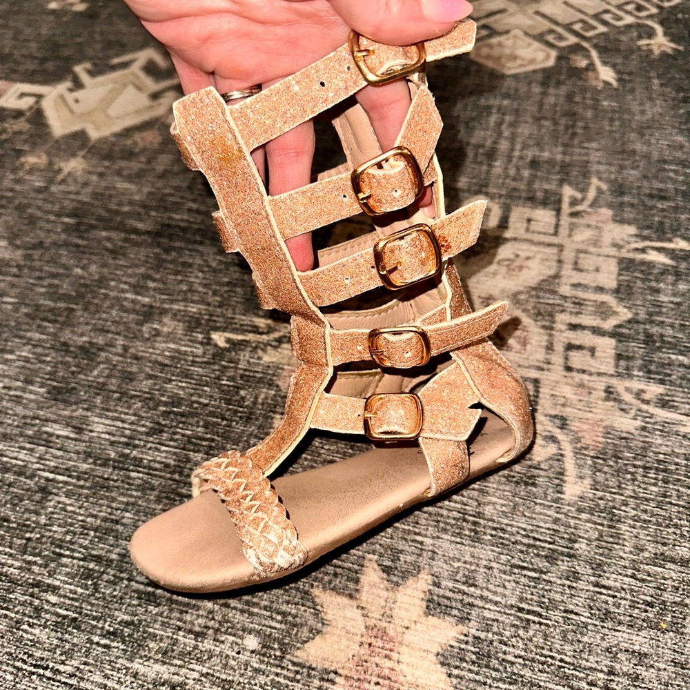 Monkey Feet Shimmering Gold Gladiator Sandals 3-4 yr old